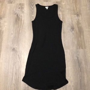 Sleeveless bodycon dress